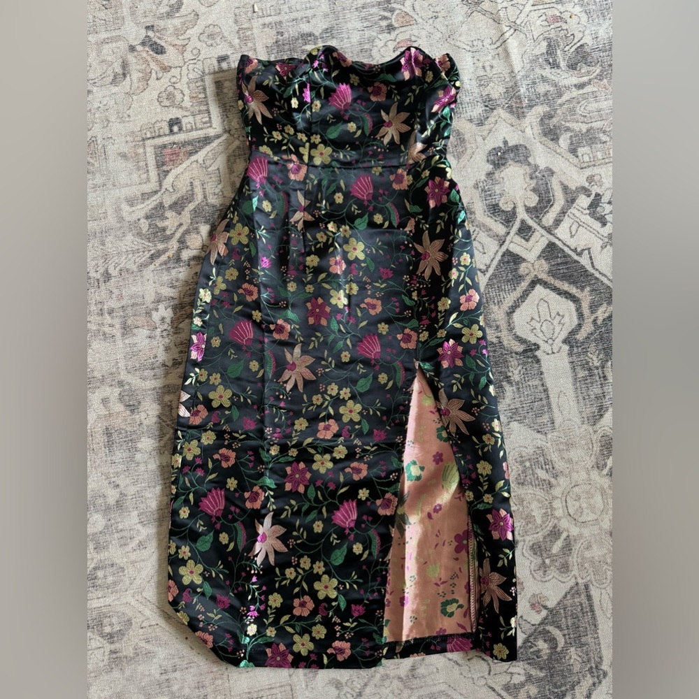 Lulus Make a Move Black Satin Floral Jacquard Strapless Midi Dress NWT - Picture 8 of 9